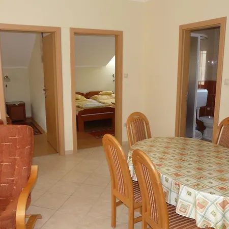Apartment Anna Buk