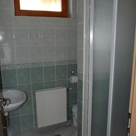 Anna Apartment Buk