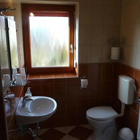 Anna Apartment