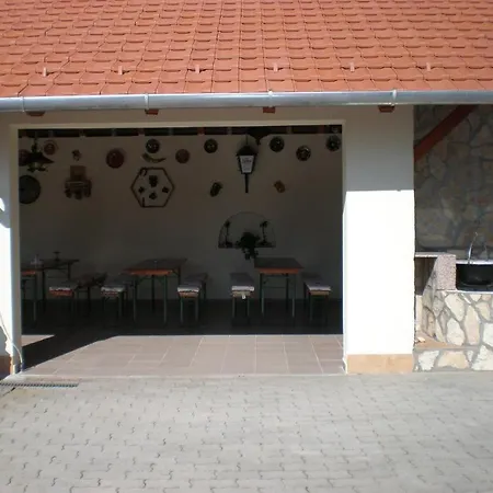 Anna * Bük