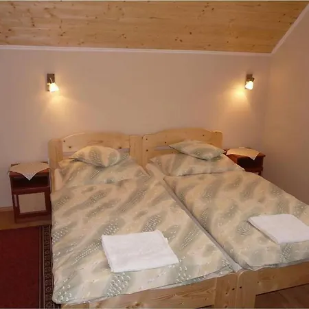 Anna Apartment Buk