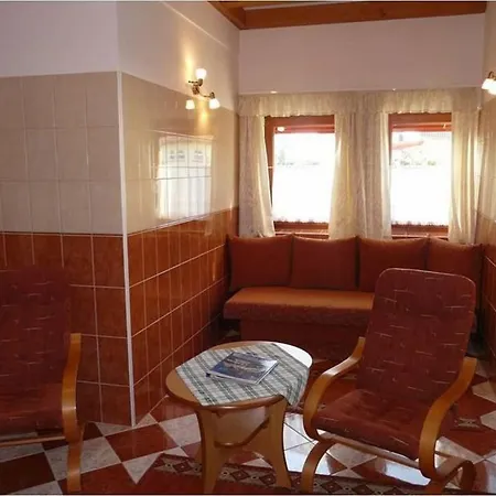 Anna Apartment Buk